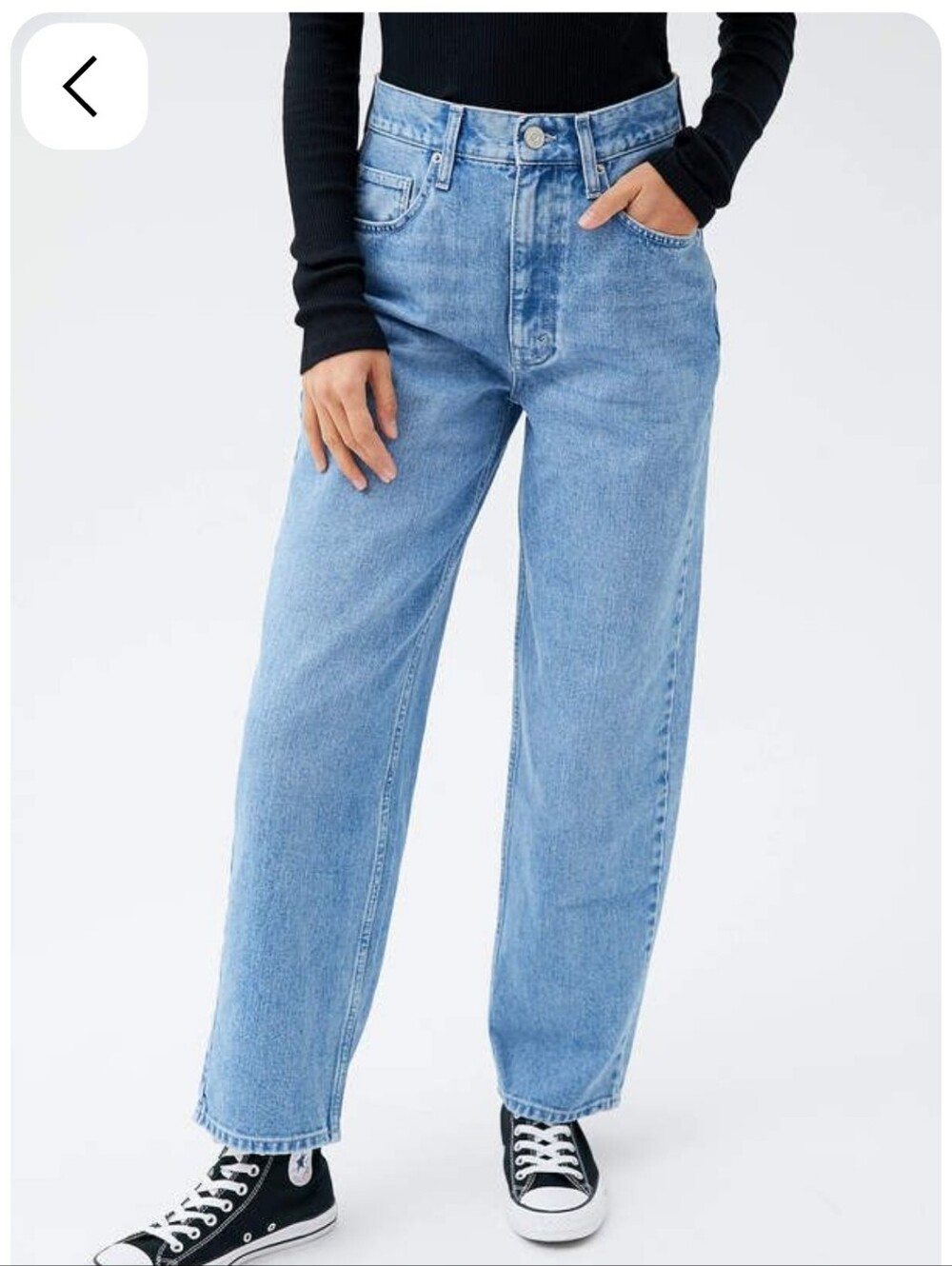 Urban Outfitters BDG Petite High-Waisted Baggy Jean — Light Wash - Picture 4 of 12